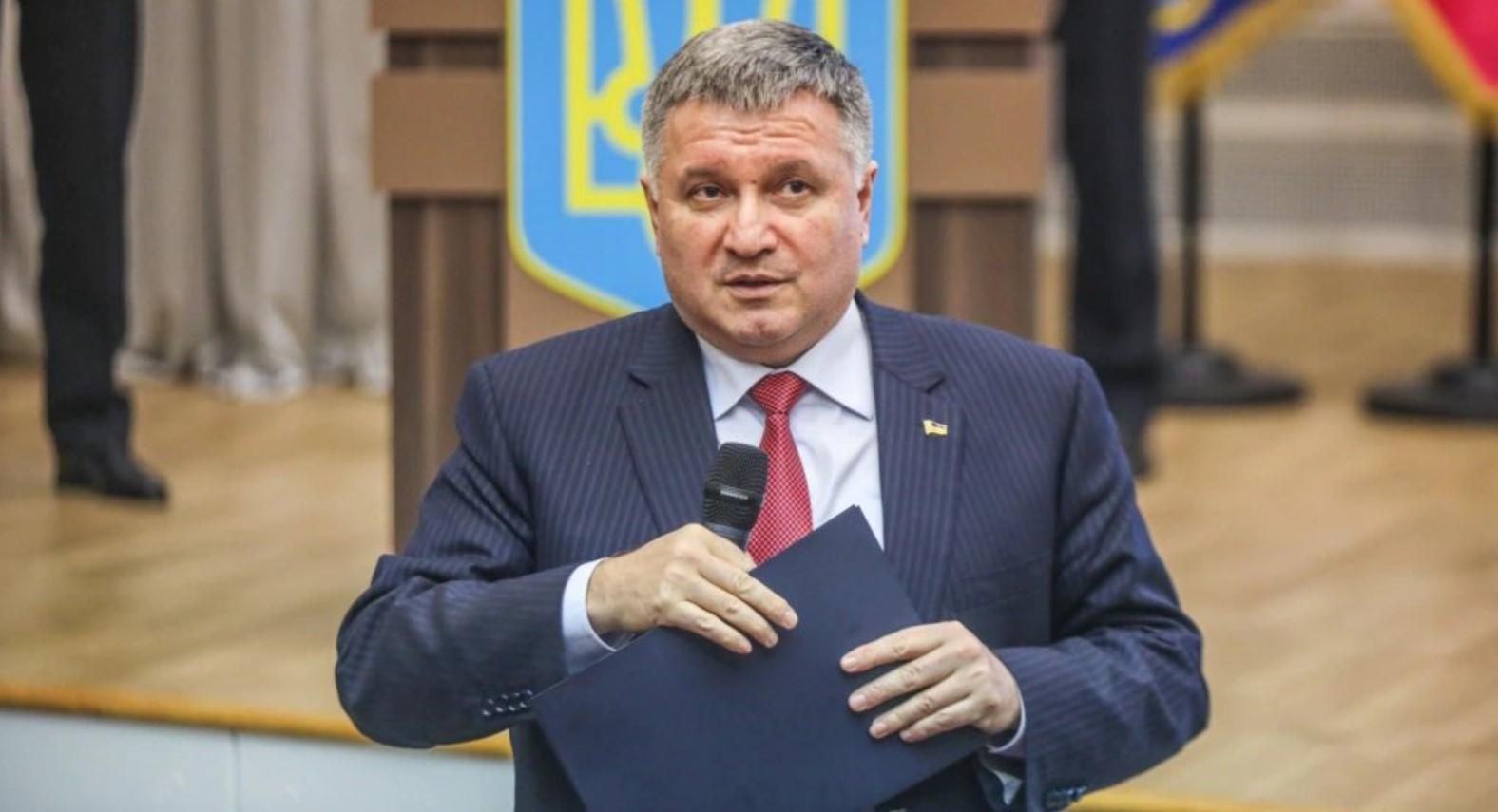 Батозський про політичне майбутнє Авакова Батозський про політичне майбутнє Авакова