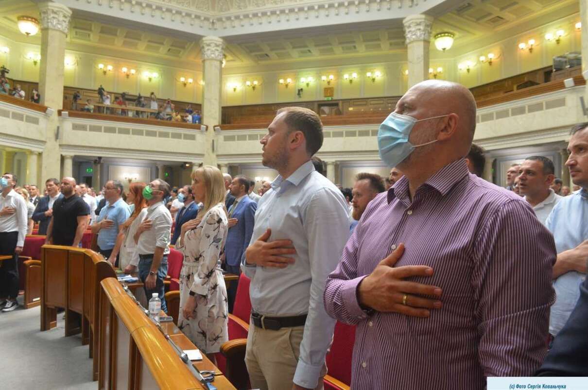 Нардепів хочуть зібрати на позачергове засідання 20 липня Нардепів хочуть зібрати на позачергове засідання 20 липня