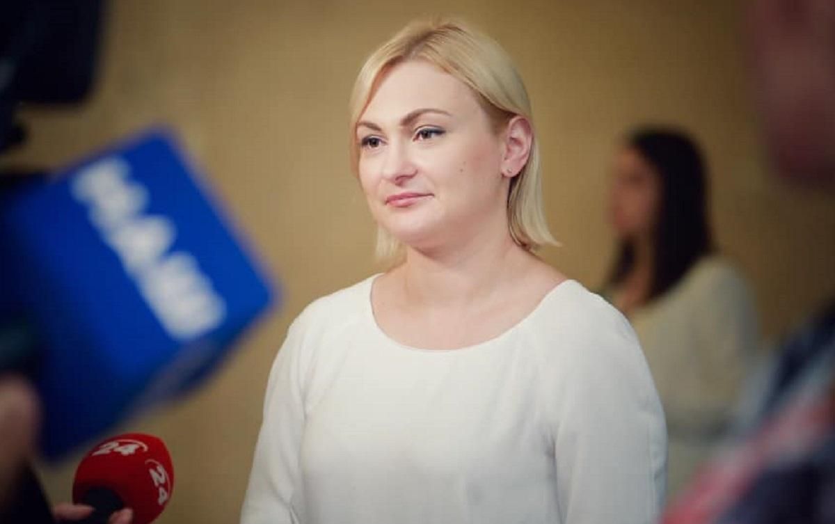 Євгенія Кравчук про закони, які розглядатимуть в Раді: олігархи і податки Євгенія Кравчук про закони, які розглядатимуть в Раді: олігархи і податки