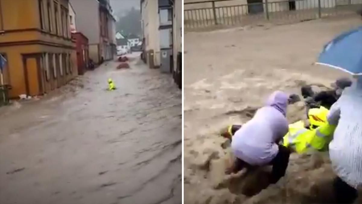 У Німеччині пожежника віднесло потоком води: відео порятунку У Німеччині пожежника віднесло потоком води: відео порятунку