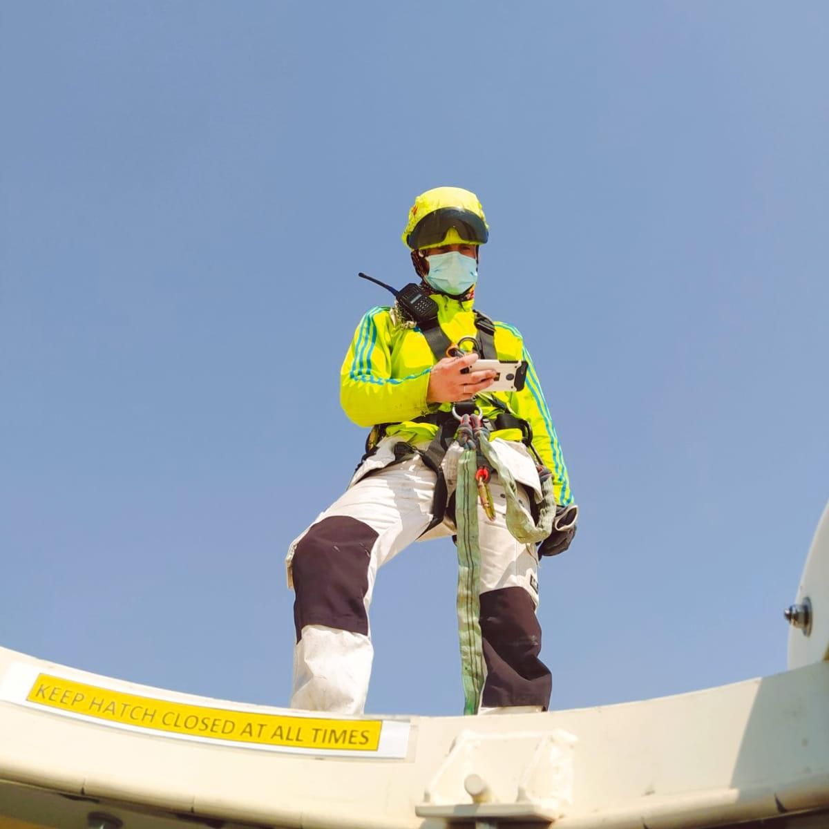 "Человек-паук" в украинских реалиях: чем интересна профессия промышленного альпиниста "Человек-паук" в украинских реалиях: чем интересна профессия промышленного альпиниста