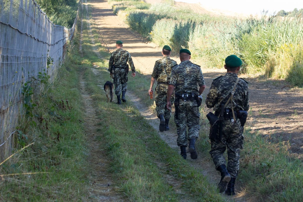 На кордоні з Росією напали на українських прикордонників