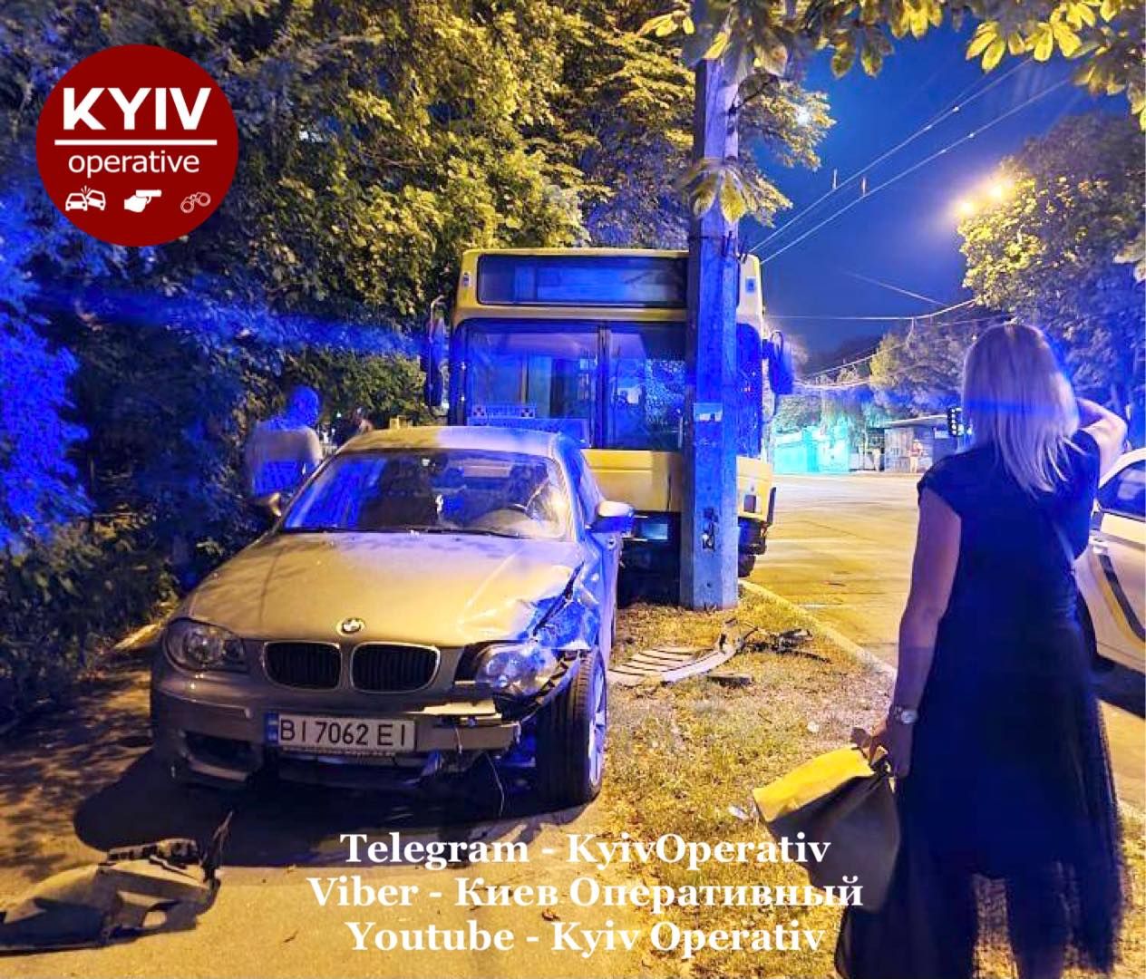 В Киеве водитель покинул автобус, а он уехал без него 
