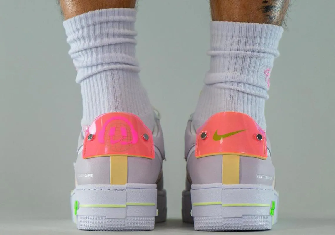 Для шанувальників відеоігор: Nike випустить кросівки Air Force 1 з елементами, які світяться Для шанувальників відеоігор: Nike випустить кросівки Air Force 1 з елементами, які світяться