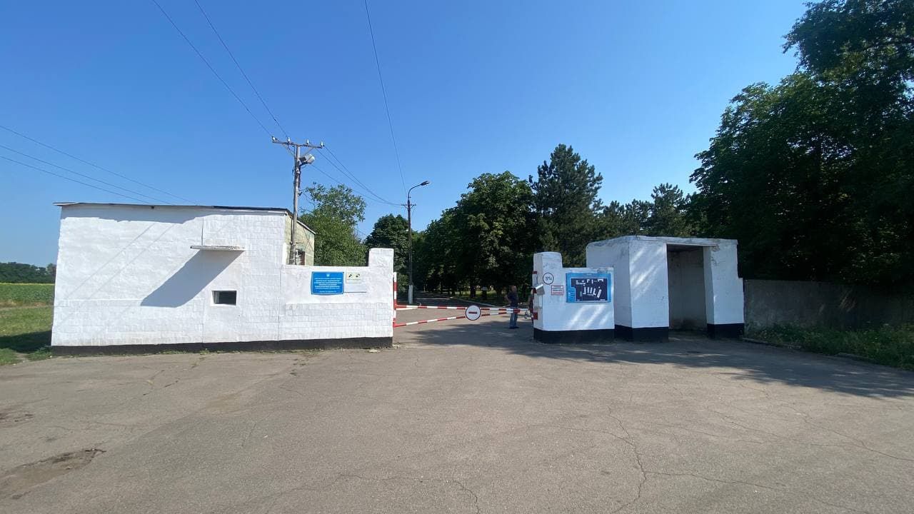 Поліція розшукує 21-річного підозрюваного у вбивстві медика біля Кривого Рогу: фото Поліція розшукує 21-річного підозрюваного у вбивстві медика біля Кривого Рогу: фото