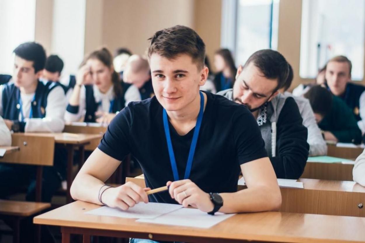 Скільки українських студентів навчається у вишах Польщі: дані МОН