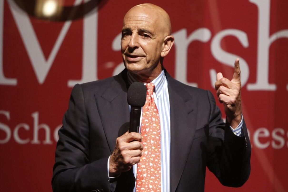 Помощника Трампа миллиардера Томаса Баррака обвиняют в шпионаже Помощника Трампа миллиардера Томаса Баррака обвиняют в шпионаже