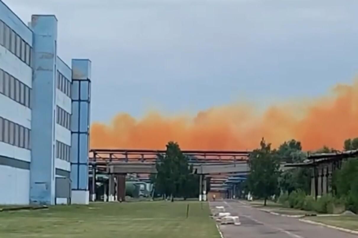 Из-за аварии на заводе Ровноазот в Ровно могут быть кислотные дожди