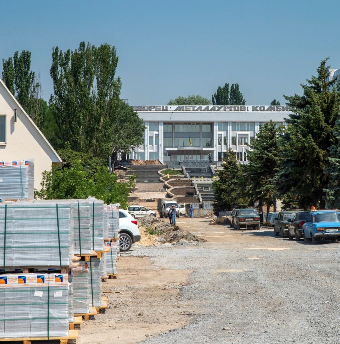 "Метинвест" направил более 50 миллионов на реконструкцию парка в Мариуполе "Метинвест" направил более 50 миллионов на реконструкцию парка в Мариуполе