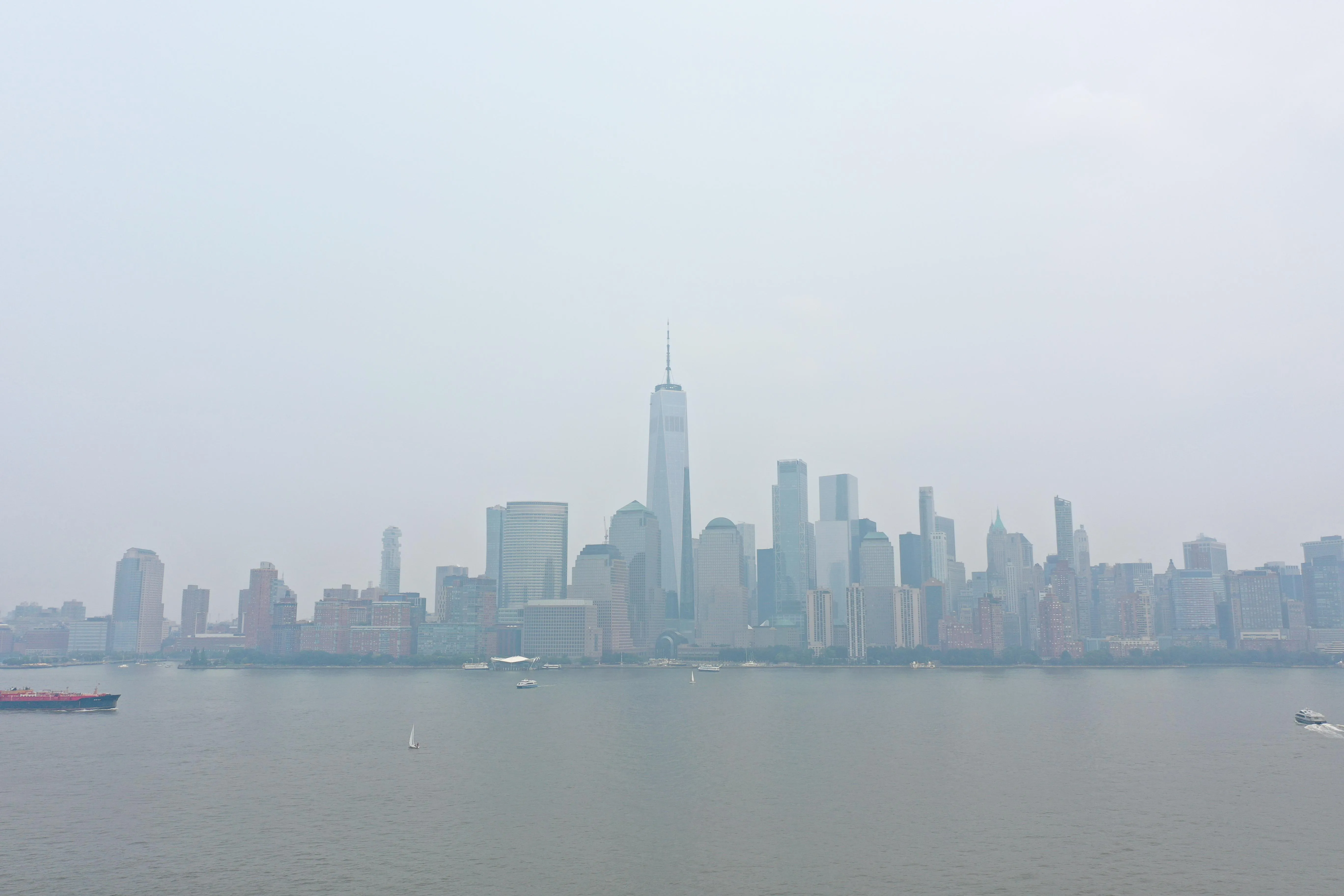 Нью-Йорк затягує димом Нью-Йорк затягує димом