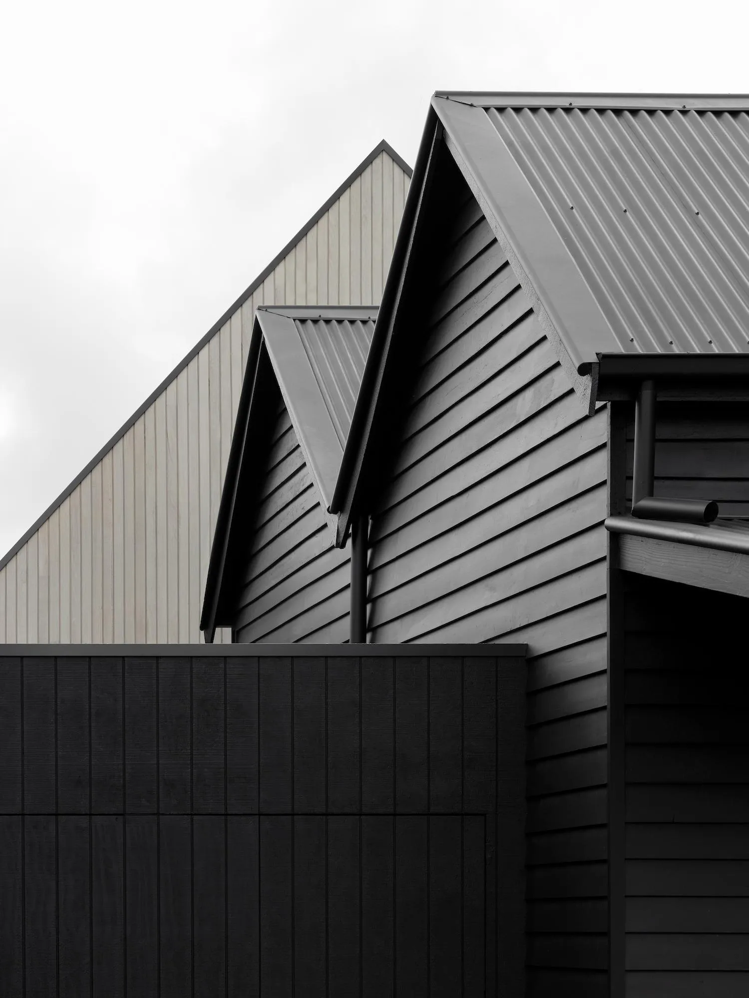 Реконструйований котедж 1800-х років Реконструйований котедж 1800-х років