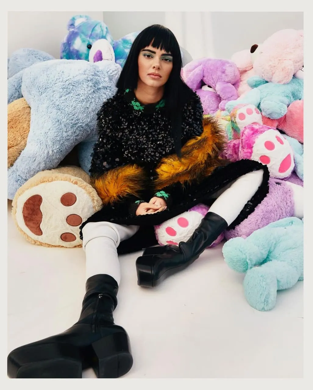 Кендалл Дженнер у зйомці для Vogue Spain Кендалл Дженнер у зйомці для Vogue Spain