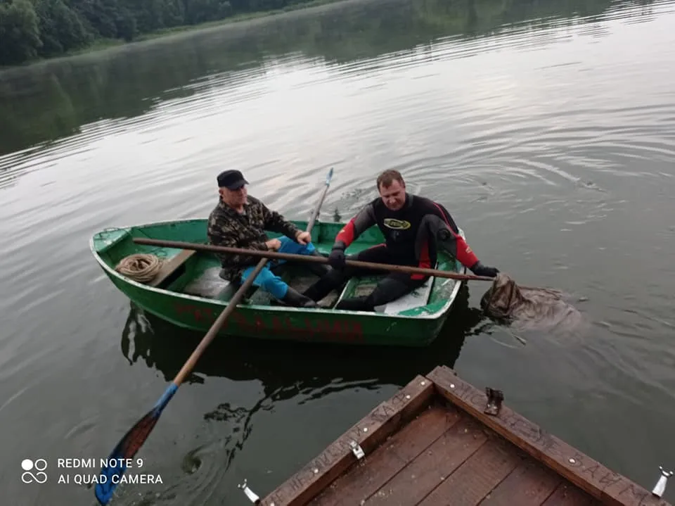 Впав з містка у воду: на Львівщині потонув п'яний рибалка – фото