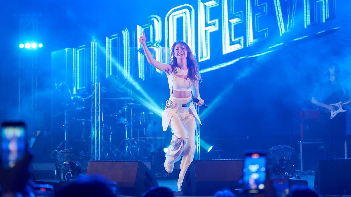 Розіграші, відомі зірки на сцені та активності для дітей: як відбулось відкриття ЖК Svitlo Park - Україна новини - 24 Канал Розіграші, відомі зірки на сцені та активності для дітей: як відбулось відкриття ЖК Svitlo Park - Україна новини - 24 Канал