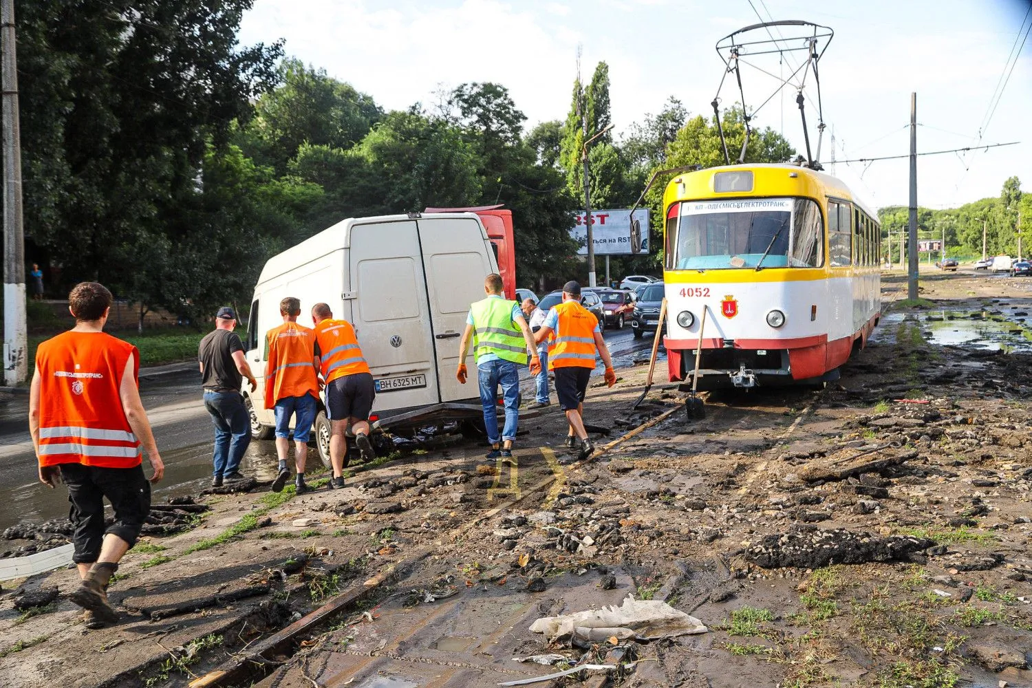 Трамваї не їздять Наслідки повені Одеса Злива в Одесі 21.07.2021 Трамваї не їздять Наслідки повені Одеса Злива в Одесі 21.07.2021