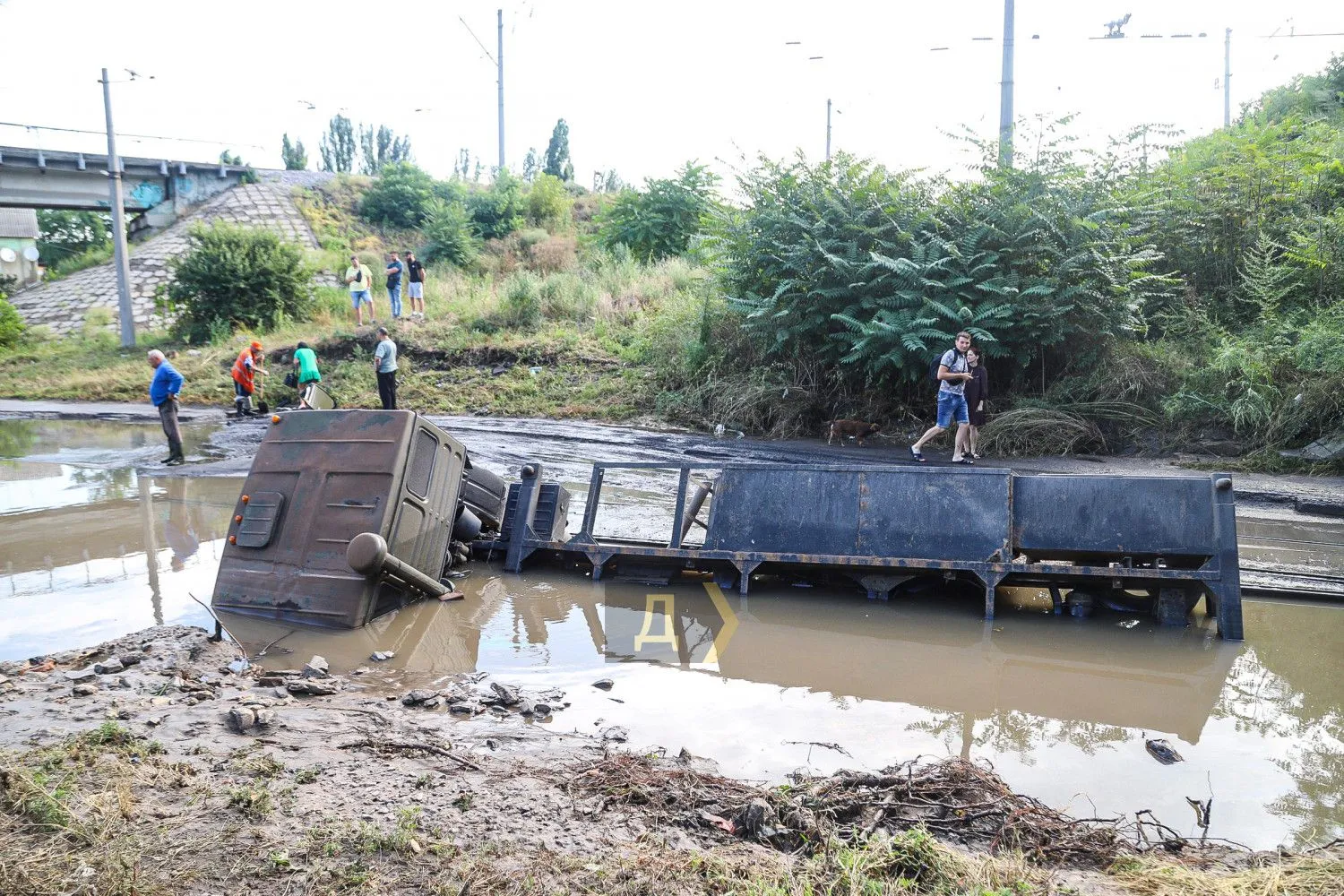 Грози в Одесі Повінь Затопило камаз Злива в Одесі 21.07.2021 Грози в Одесі Повінь Затопило камаз Злива в Одесі 21.07.2021