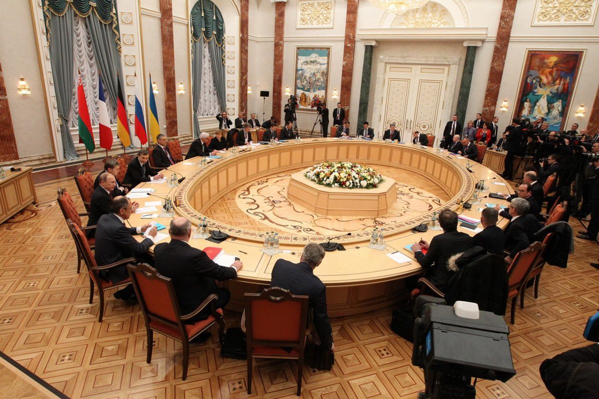 Россия предлагает восстановить встречи ТКГ в Минске