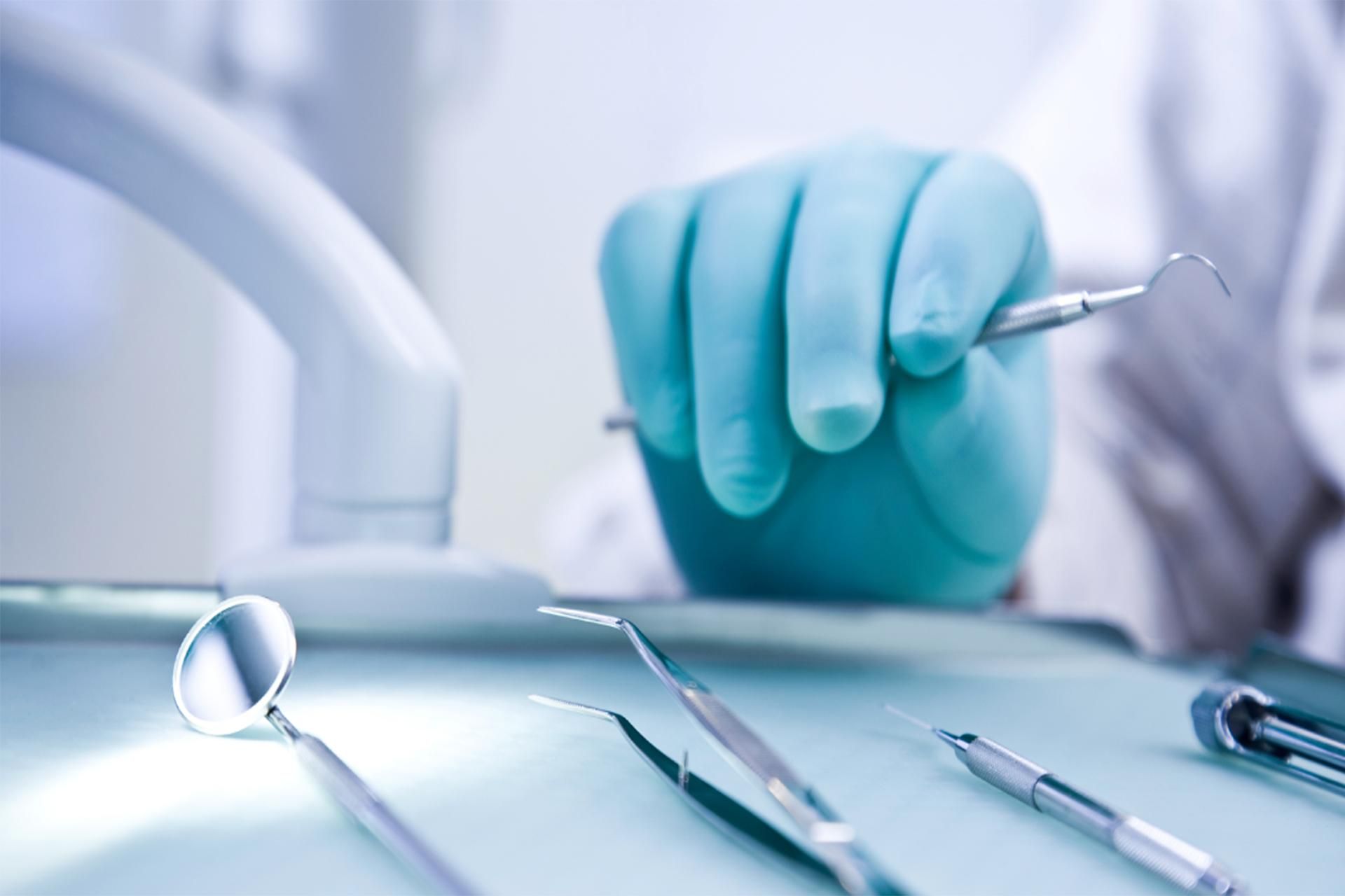 Суд не наказал врача после смерти мальчика в стоматологическом кресле Суд не наказал врача после смерти мальчика в стоматологическом кресле