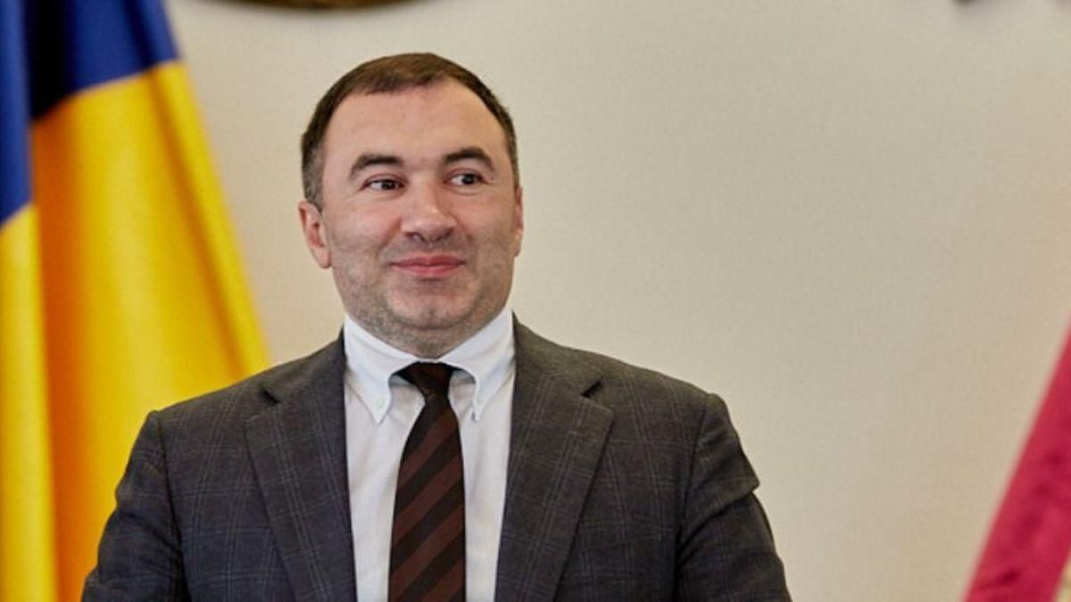 Слуги не выгнали из фракции главу Харьковского облсовета Слуги не выгнали из фракции главу Харьковского облсовета