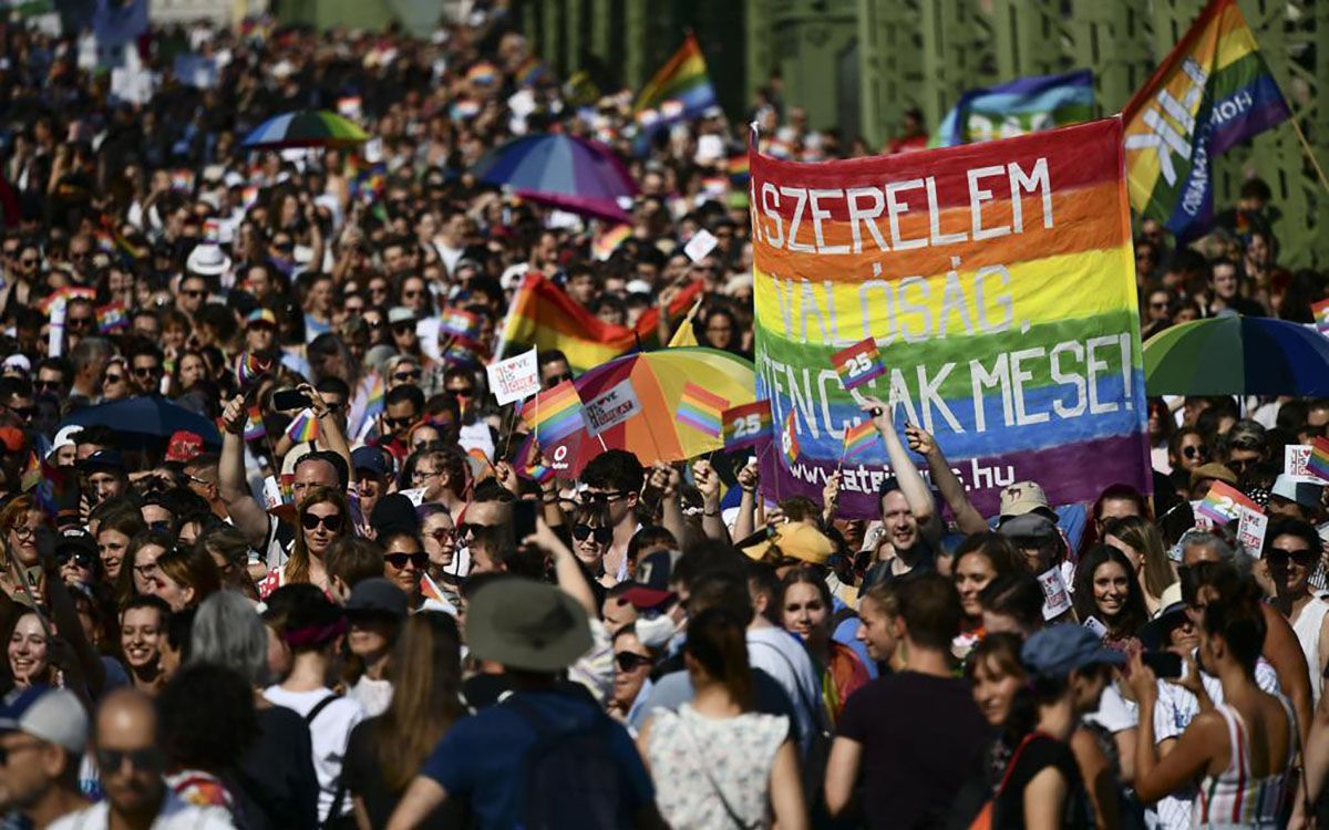 В Будапеште прошел митинг против закона о ЛГБТ-пропаганде