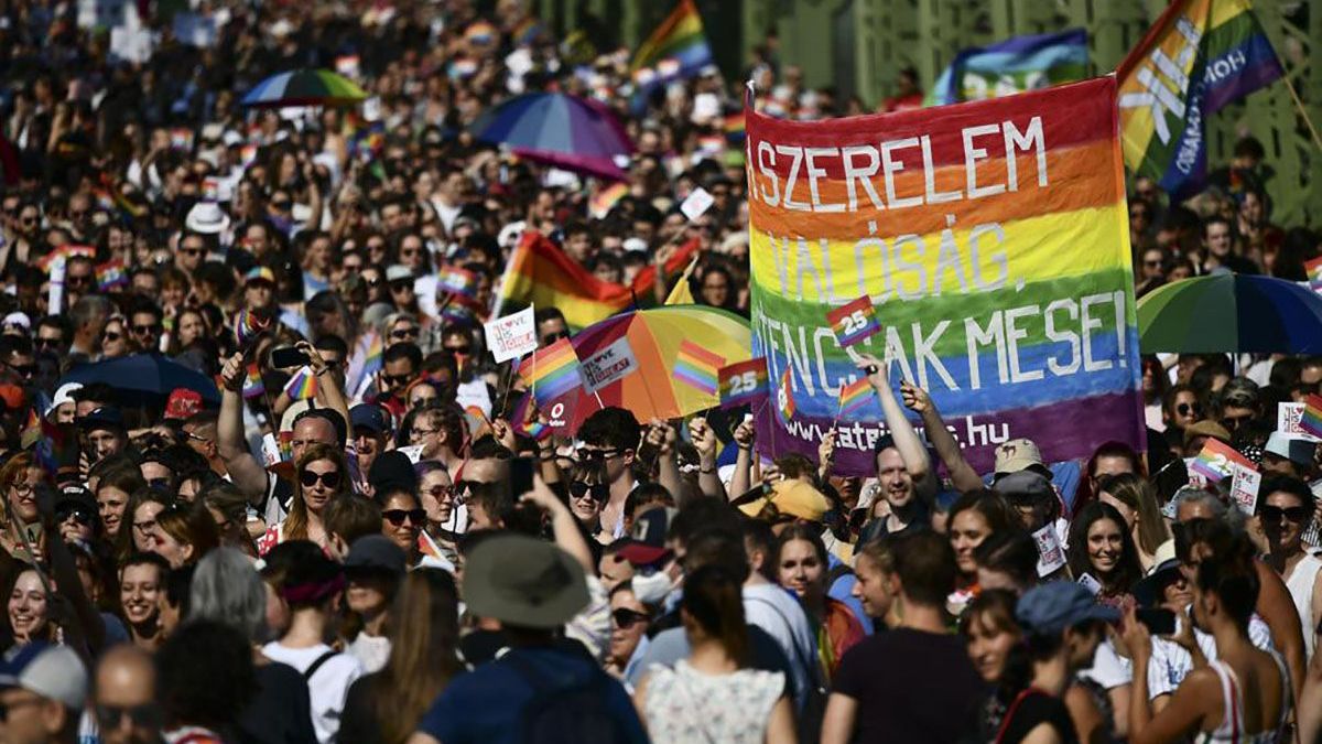 В Будапеште прошел митинг против закона о ЛГБТ-пропаганде