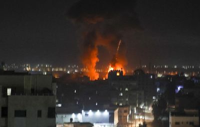 Ізраїль у вогні: атаки з Сектору Гази призвели до пожеж