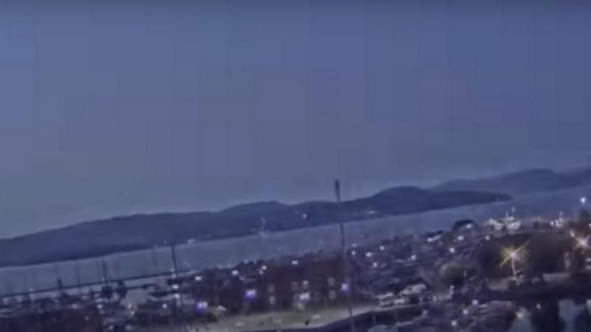 Над Норвегией пронесся огромный метеорит: впечатляющее видео Над Норвегией пронесся огромный метеорит: впечатляющее видео