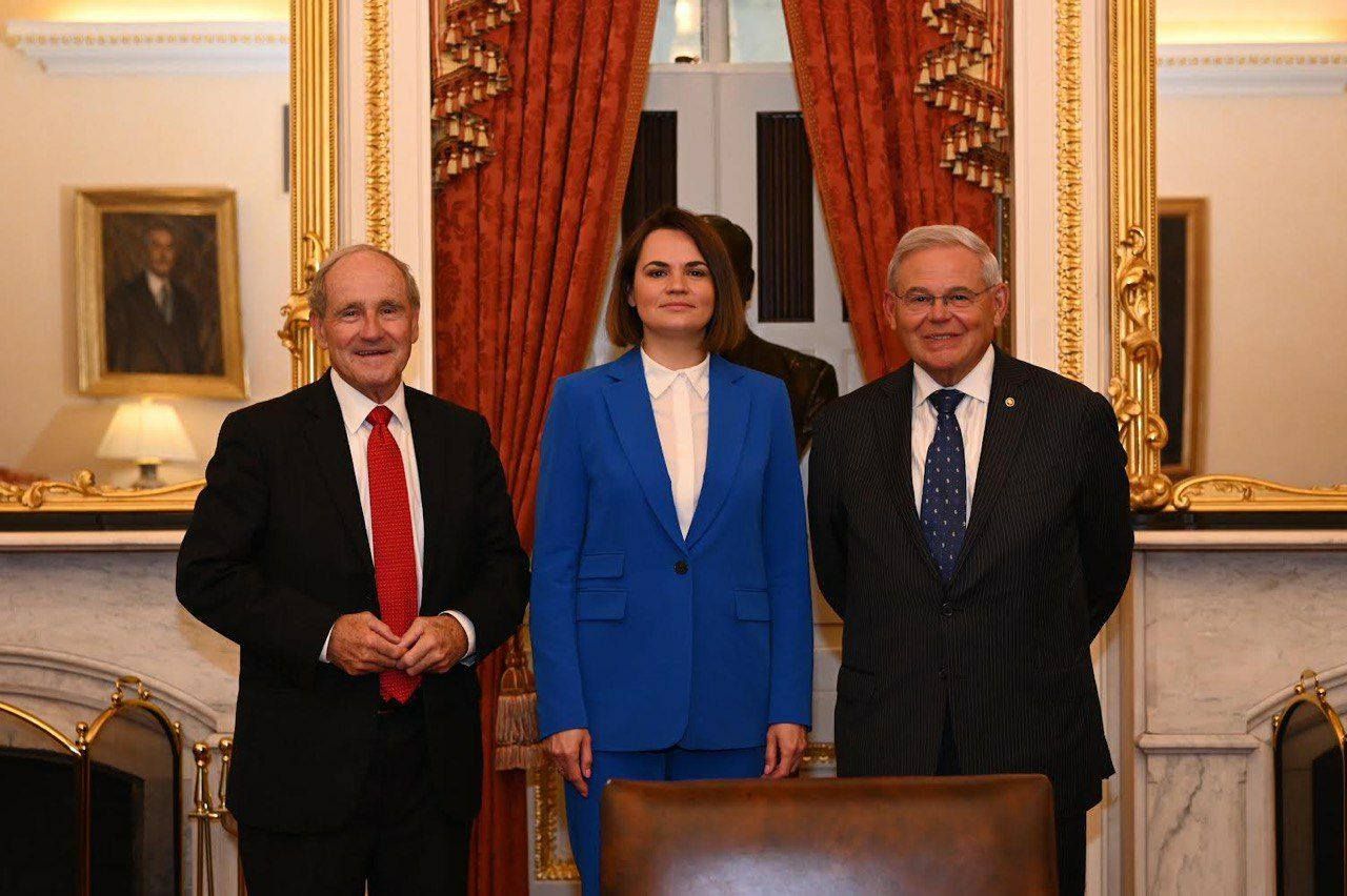 Лукашенко може використати війська Росії для шантажу, – Тихановська Лукашенко може використати війська Росії для шантажу, – Тихановська