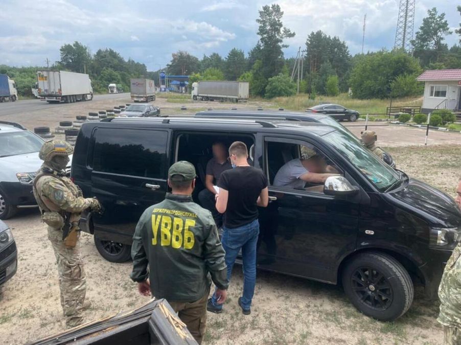 Доллары не помогли: россиянин трижды пытался прорваться в Украину Доллары не помогли: россиянин трижды пытался прорваться в Украину