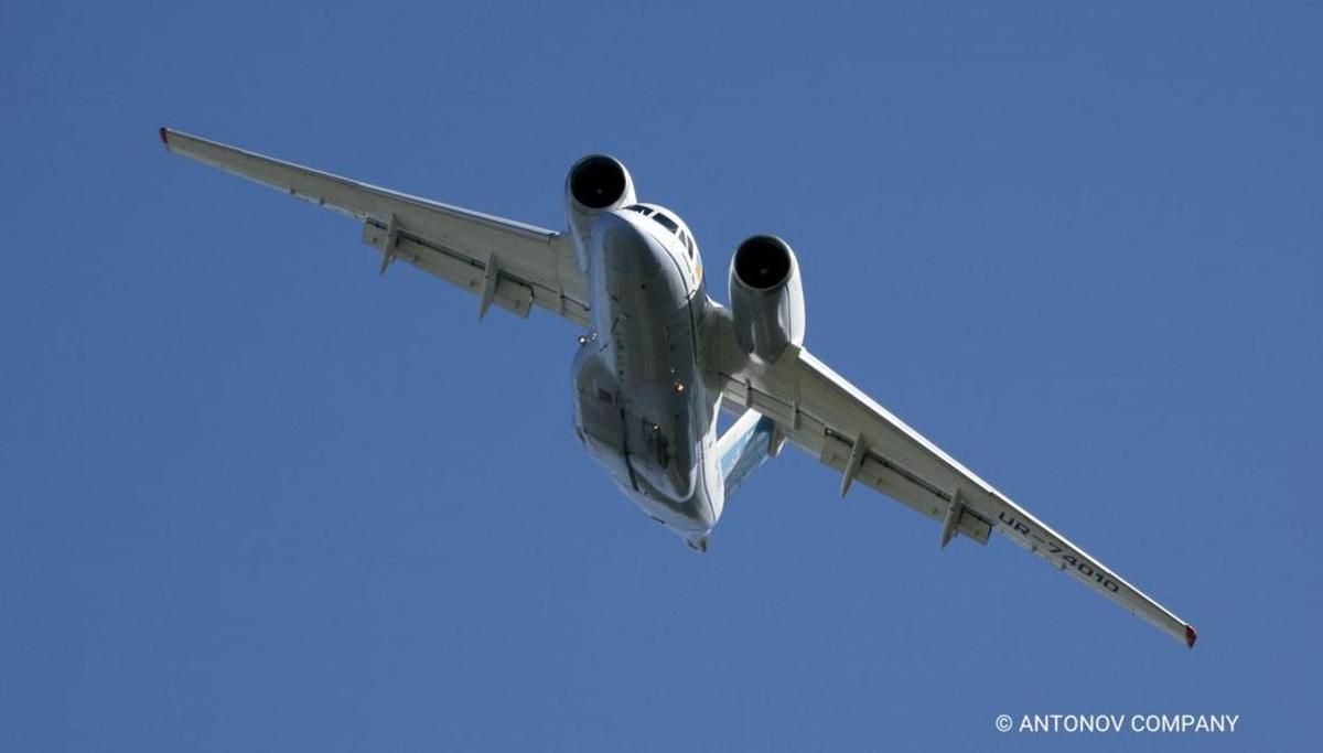 Антонов конструюватиме українські літаки в Канаді Антонов конструюватиме українські літаки в Канаді