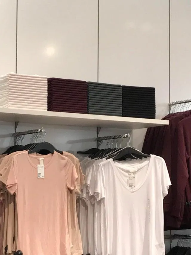 Кто-то очень хорошо постарался, составляя эти футболки Кто-то очень хорошо постарался, составляя эти футболки