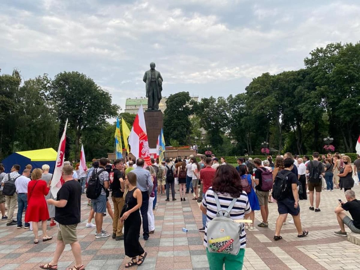 В Киеве отпраздновали День независимости Беларуси 27 июля