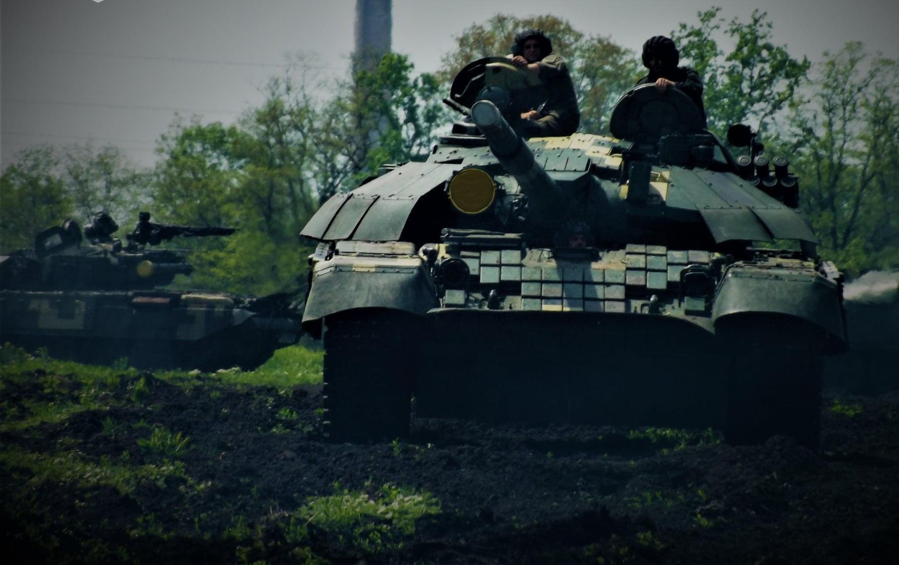Бойовики на Донбасі обстрілюють українські позиції
