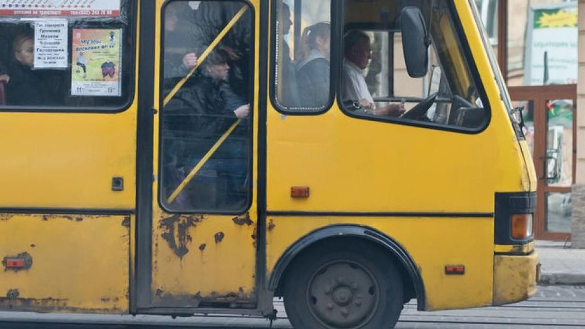 Киев изменил правила для маршрутчиков
