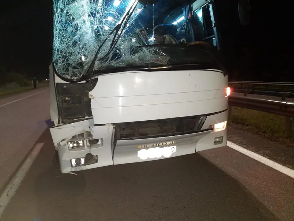 Перекинувся автобус Львів'яни Їхали з Києва 28 липня 2021 Перекинувся автобус Львів'яни Їхали з Києва 28 липня 2021