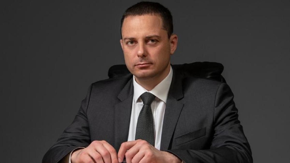 У Кам'янському підряди на інфраструктурні програми віддали оточенню мера Білоусова, – ЗМІ У Кам'янському підряди на інфраструктурні програми віддали оточенню мера Білоусова, – ЗМІ