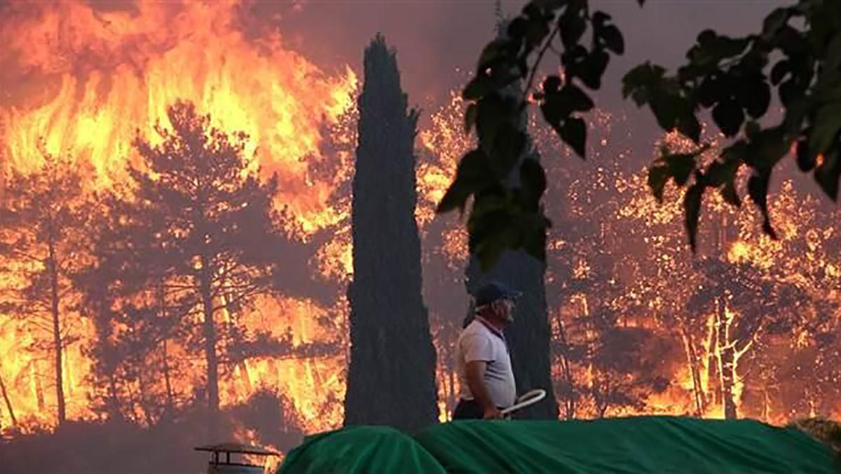 Турагенти запевняють туристів, що наслідки від пожеж відчутно у селах