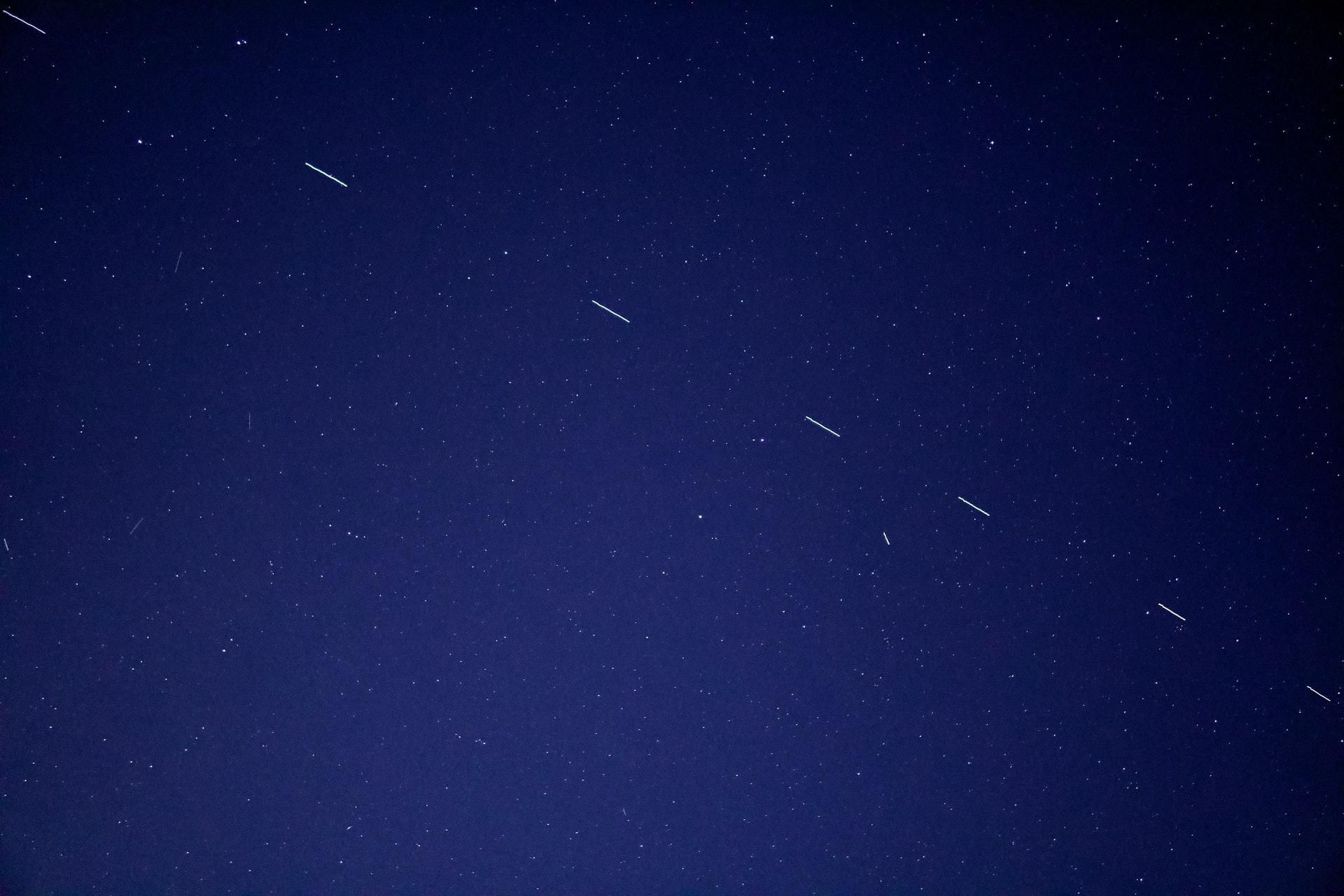 SpaceX відновлює виведення супутників Starlink на орбіту після перерви SpaceX відновлює виведення супутників Starlink на орбіту після перерви