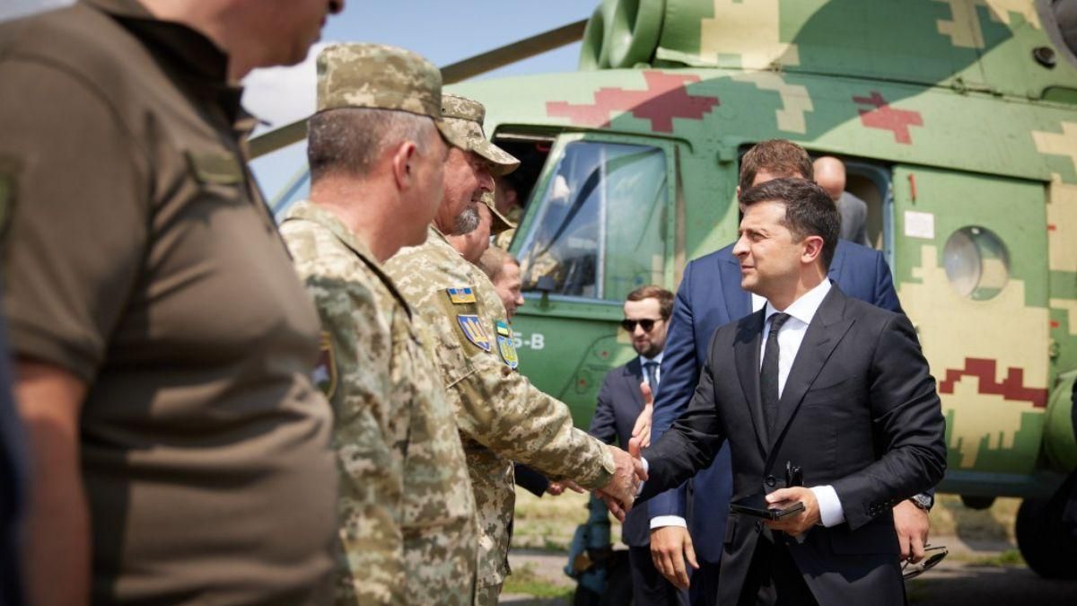 Готовятся к СНБО: Зеленский уже прибыл на Донбасс Готовятся к СНБО: Зеленский уже прибыл на Донбасс