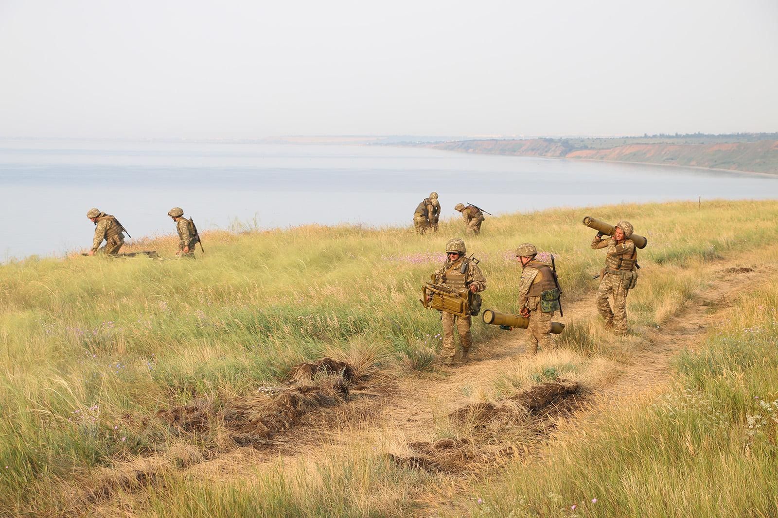 Бійці ЗСУ відпрацювали удари по морському десанту ворога