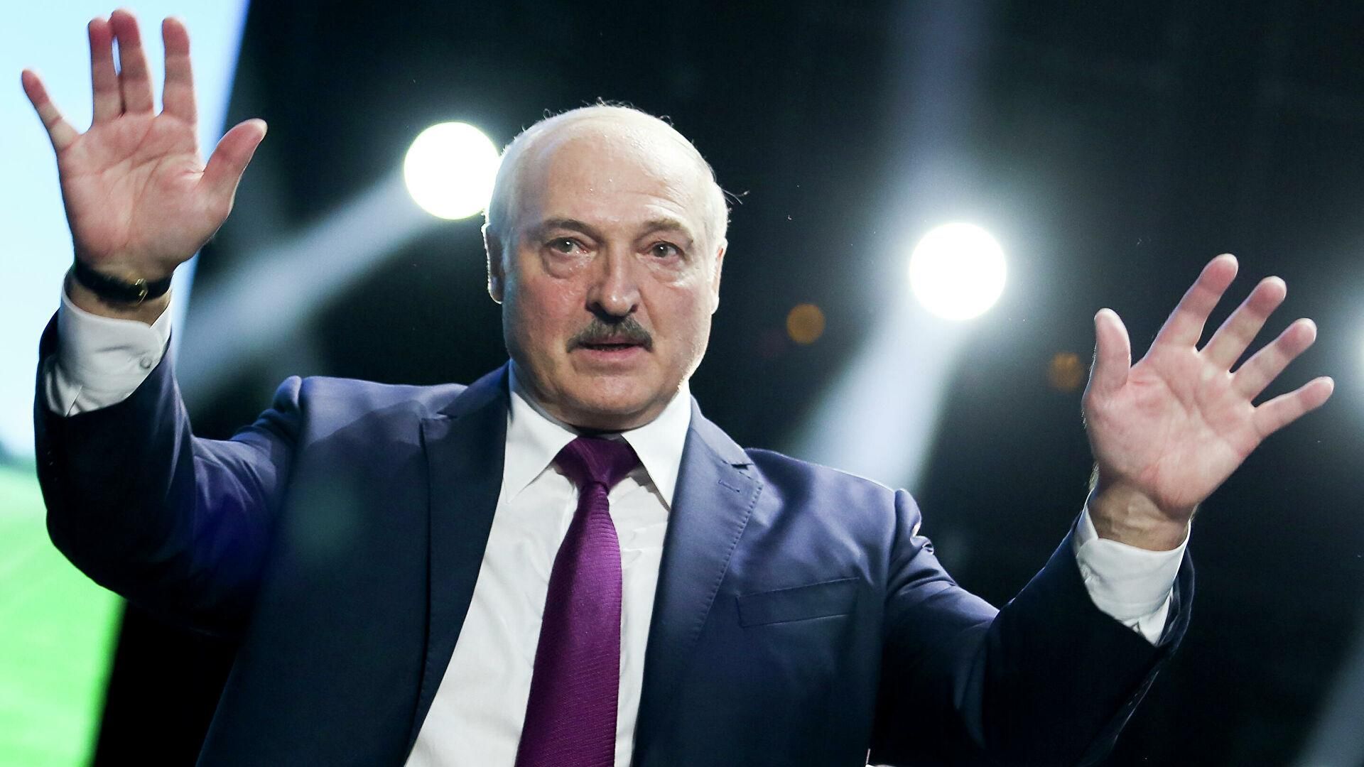 Лукашенко перетворює Білорусь в бандитську державу
