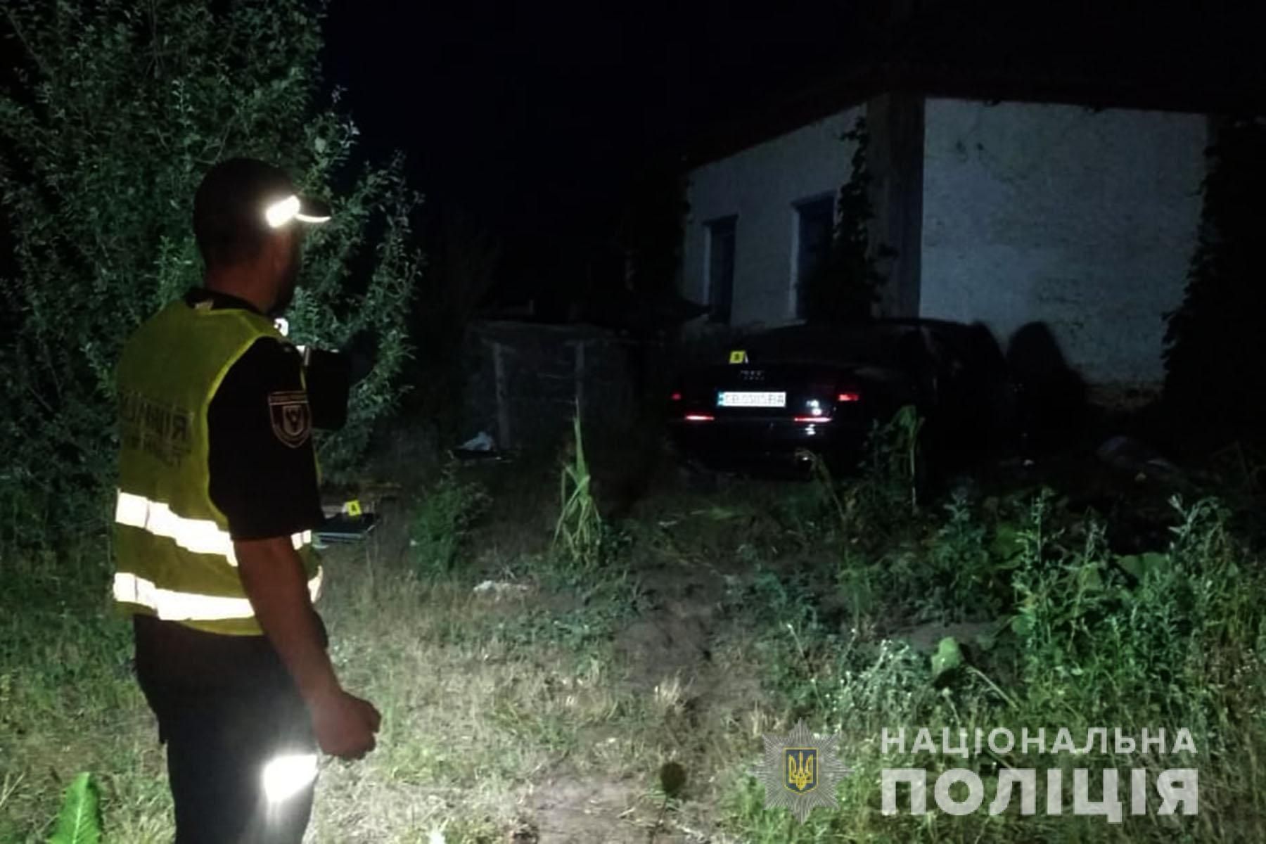 На Черниговщине юная девушка на авто влетела в дом: погибли люди