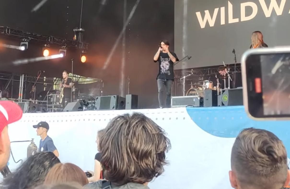 Путин – х*йло во время песни группы Wildways в Тернополе: видео