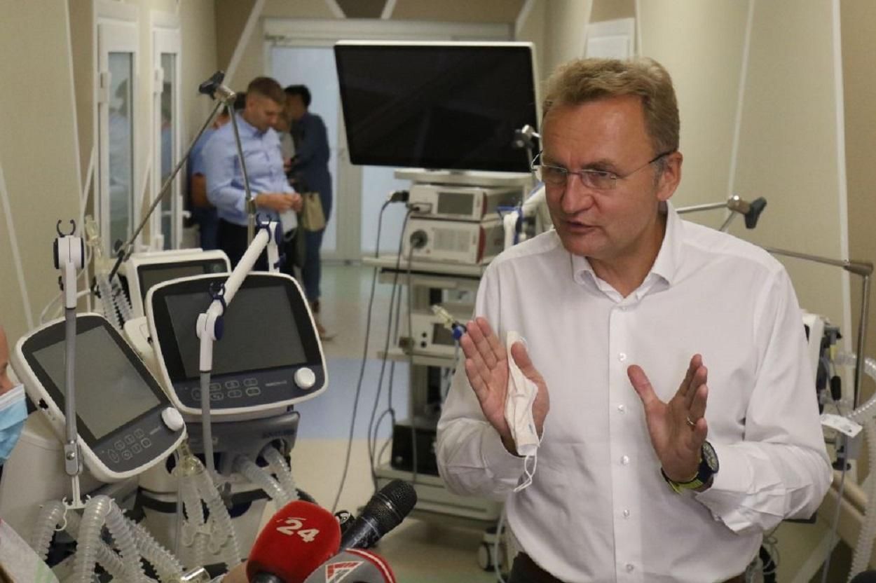 Буревій – це стихійне лихо, – Садовий про загибель пари під час негоди у Львові Буревій – це стихійне лихо, – Садовий про загибель пари під час негоди у Львові