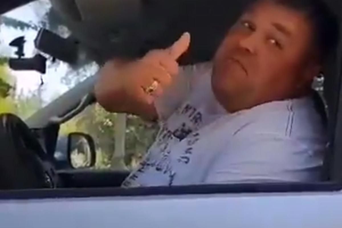 Пид*расы из Москвы понаехали: в Крыму местный житель встретил россиянина Пид*расы из Москвы понаехали: в Крыму местный житель встретил россиянина