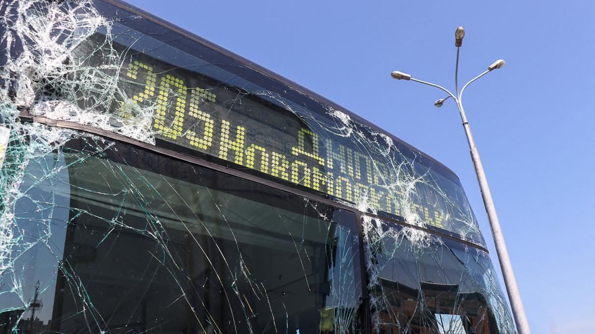 Автобус влетел в грузовик в Днепре 2 августа 2021 фото Автобус влетел в грузовик в Днепре 2 августа 2021 фото