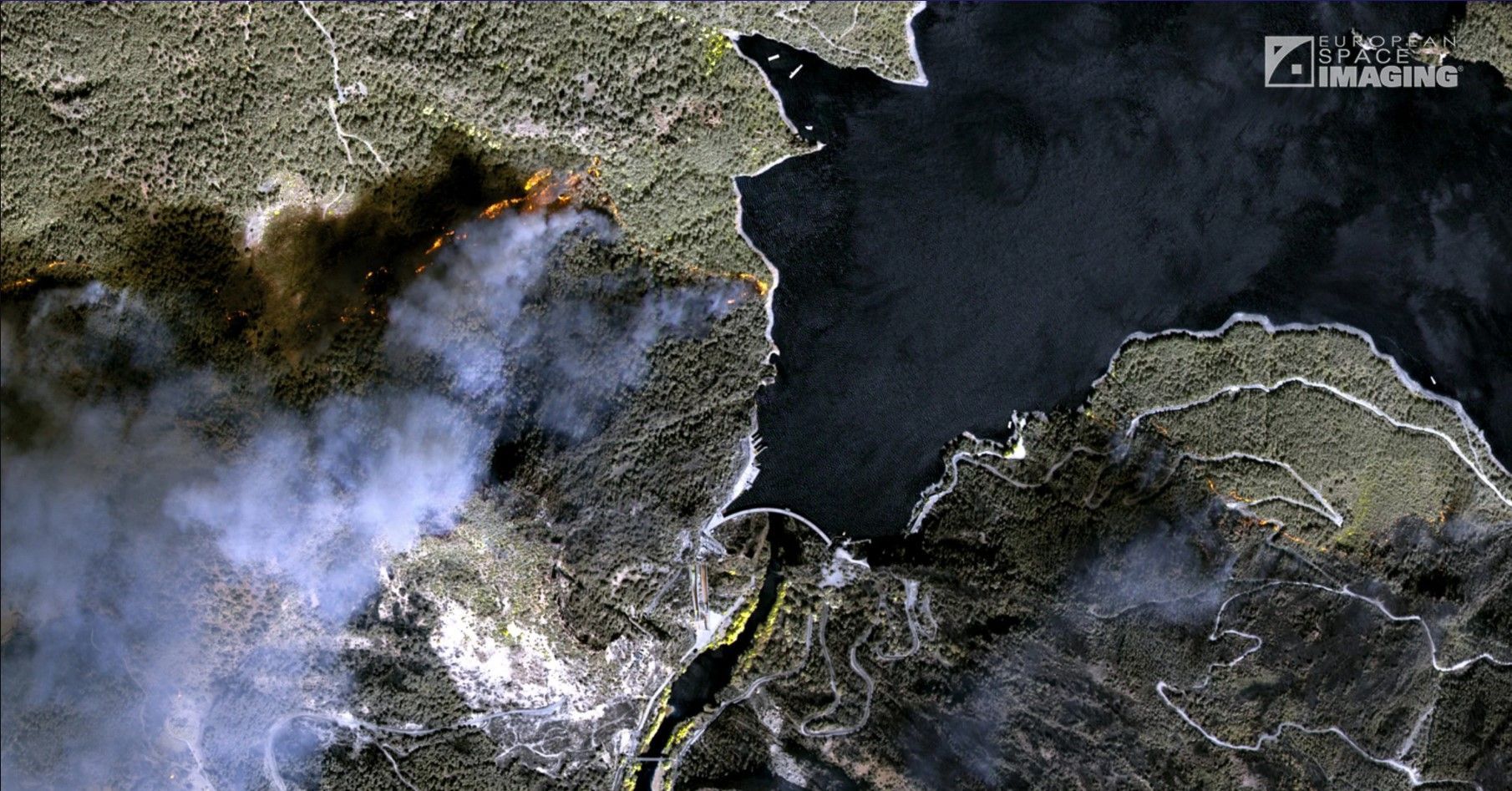Пожежі в курортній Туреччині: супутникові фотографії пожеж у Туреччині