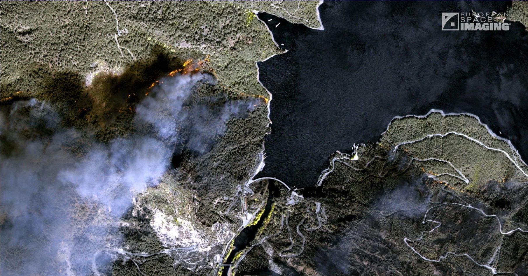 Пожары в курортной Турции: спутниковые фотографии пожаров в Турции