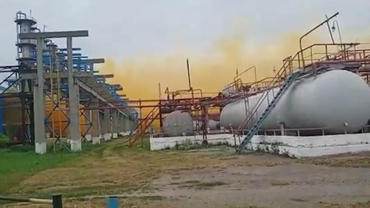 После аварии на Ривнеазоте в почве нитратов в десять раз сверх нормы После аварии на Ривнеазоте в почве нитратов в десять раз сверх нормы