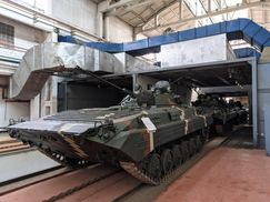 ЗСУ передали партію відремонтованих бойових машин БМП-2
